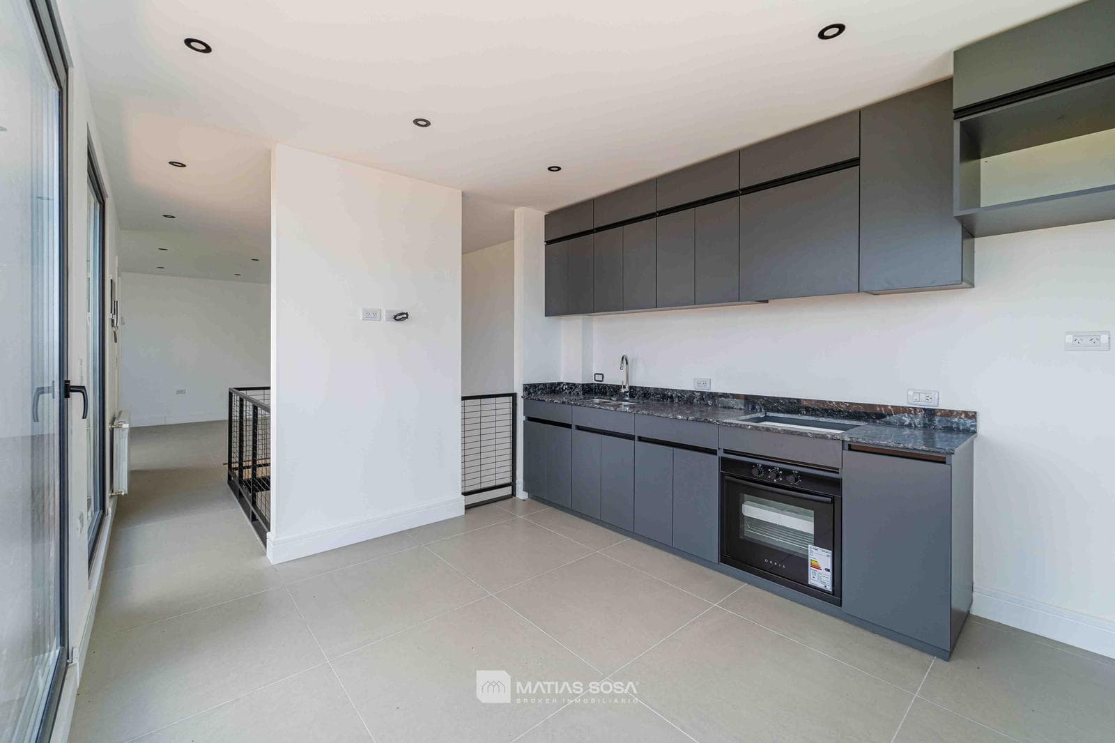 For Sale - 4-room duplex - Partial ocean view - Brand-new - Constitución area