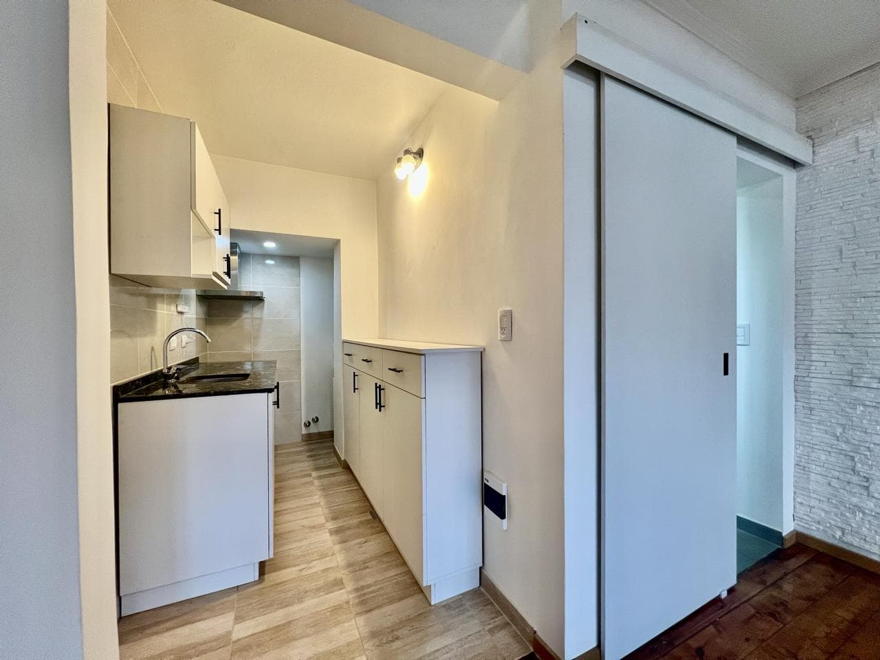 Central Studio Apartment - Long-Term Rental