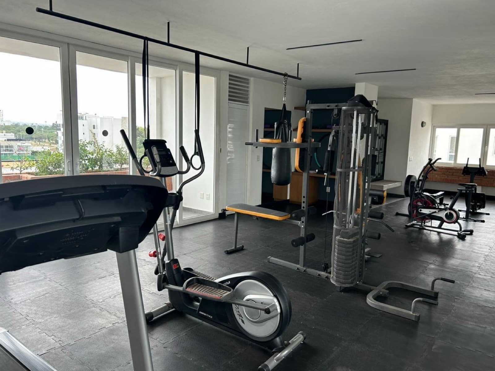 Apartment - Los Calicantos Subdivision
