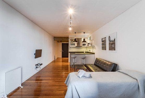 Studio Apartment for Sale with a Balcony in Retiro