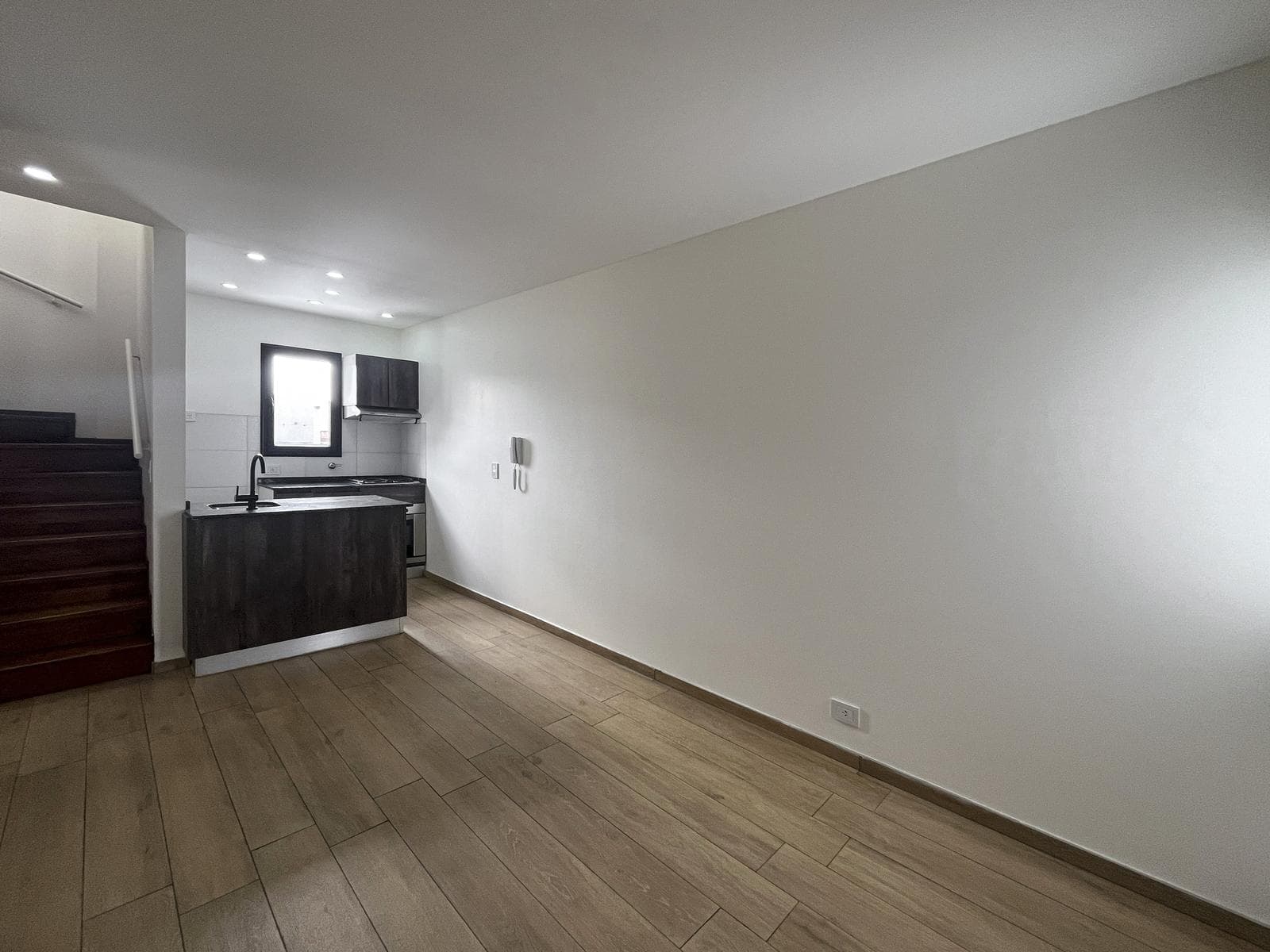 2-bedroom duplex apartment with a garage and a private terrace