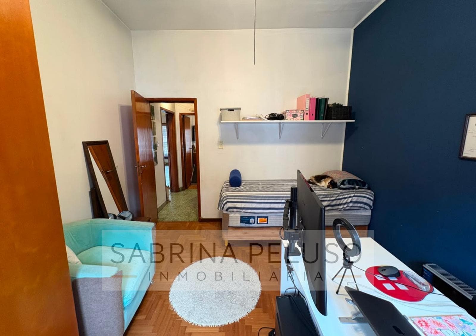 House for Sale in Downtown Merlo