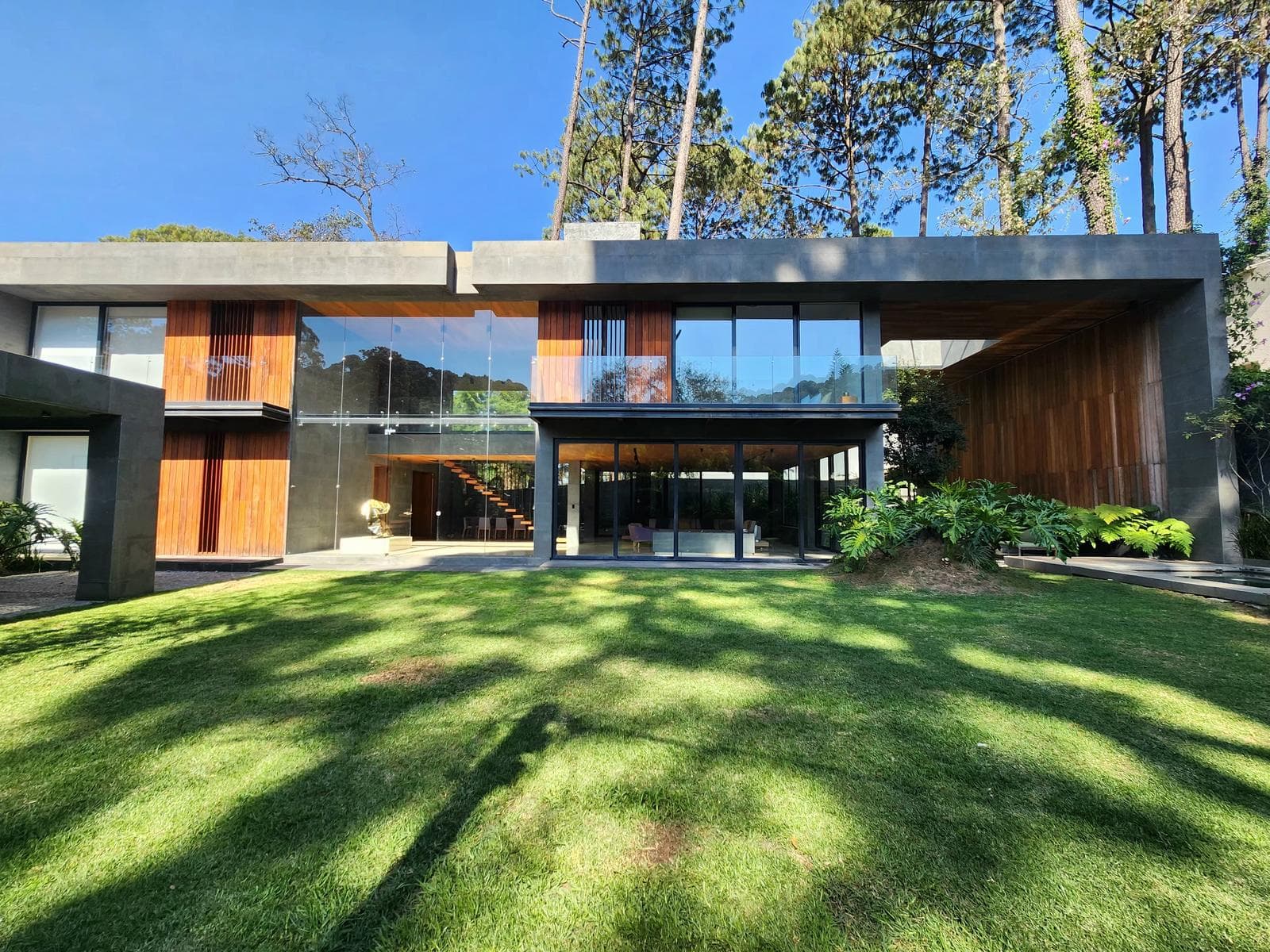House for Sale in Avándaro