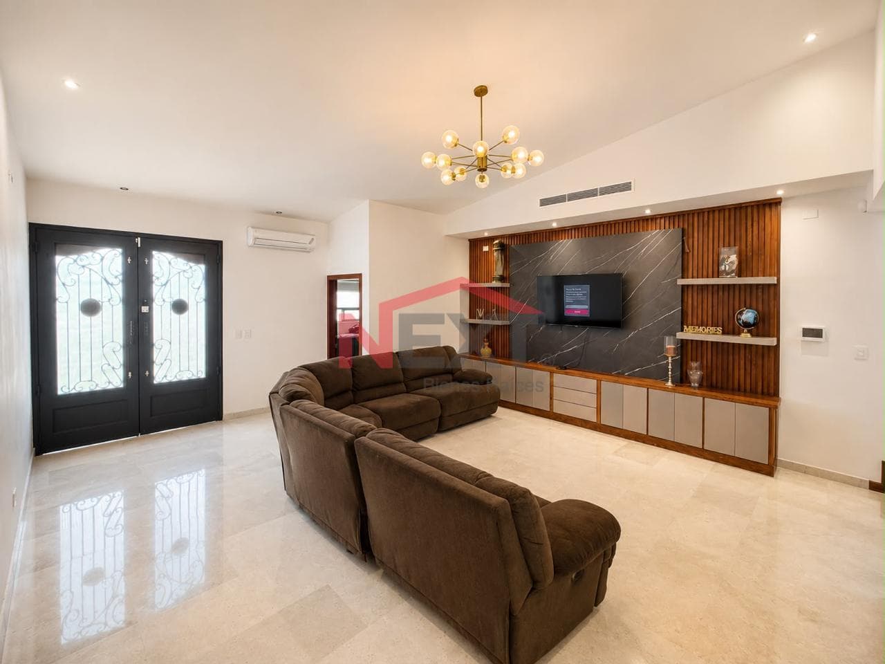 House for sale in Col. Pitic