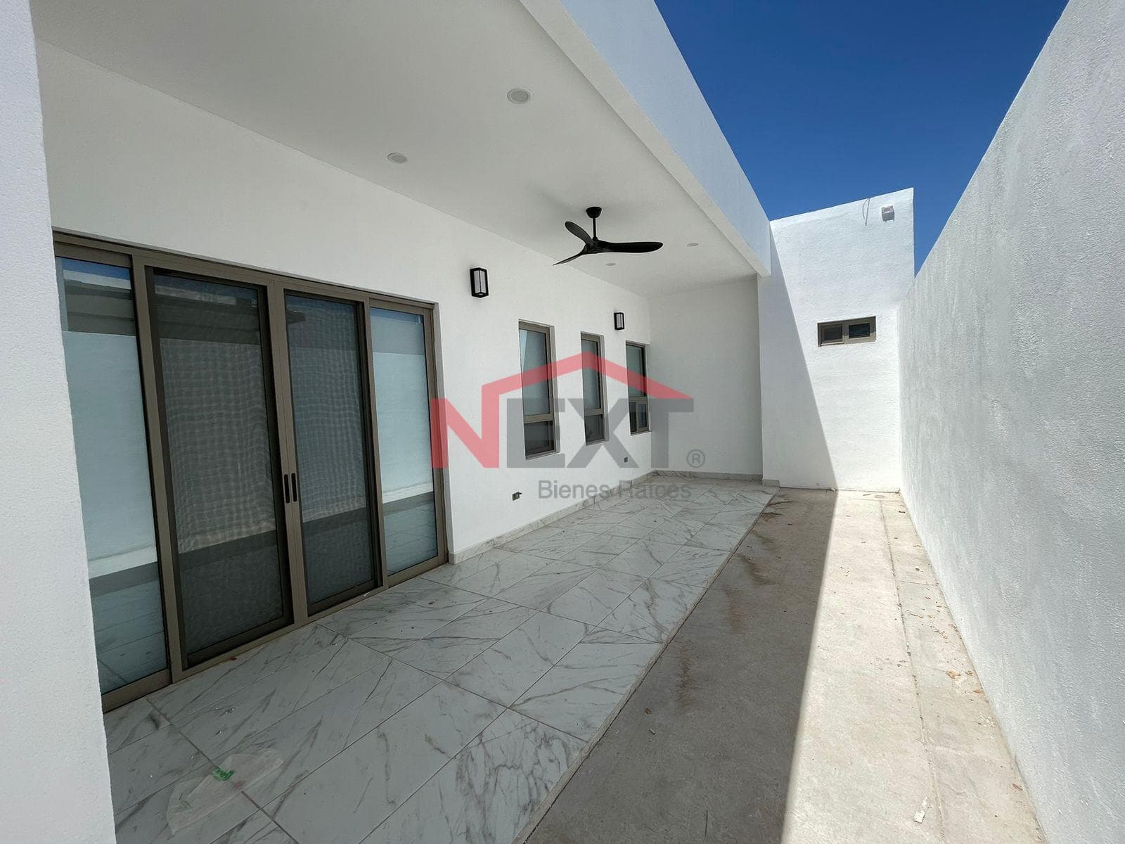 HOUSE FOR RENT IN BASALTO RESIDENCIAL