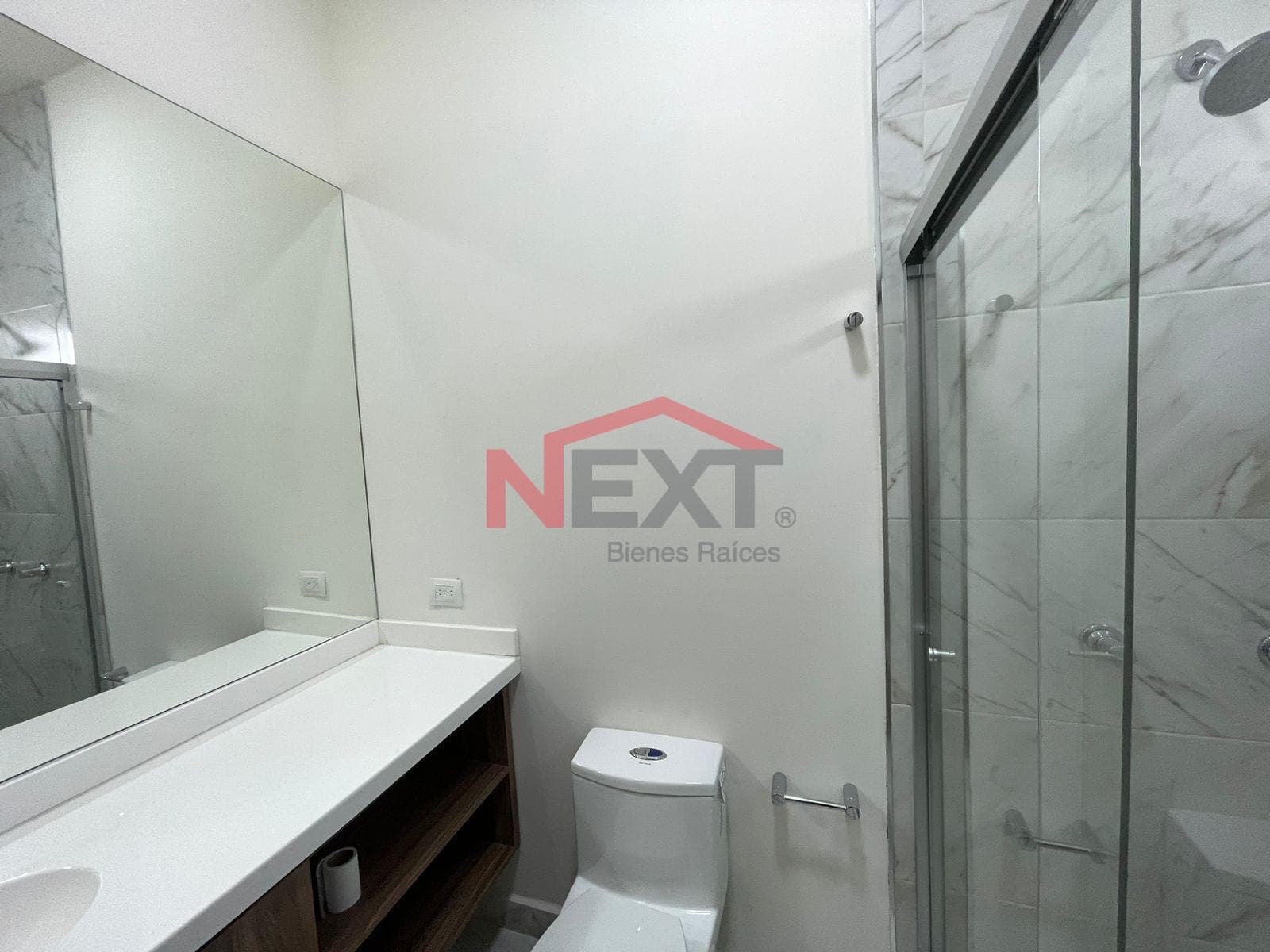 HOUSE FOR RENT IN BASALTO RESIDENCIAL