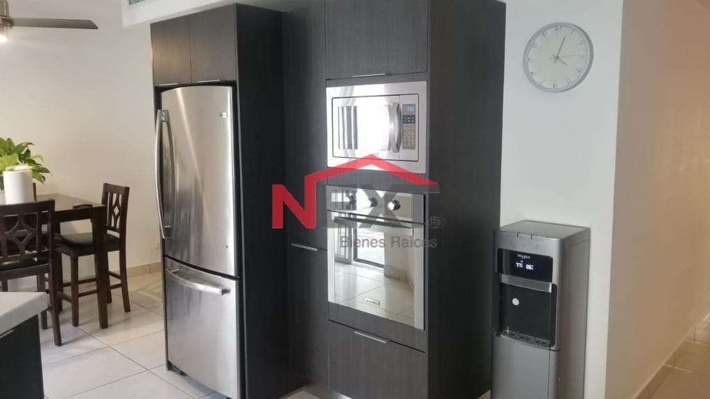 HOUSE FOR RENT IN LOS PORTALES