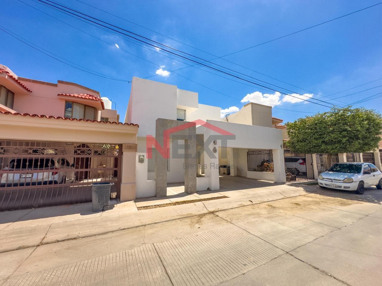 HOUSE FOR RENT IN LOS PORTALES
