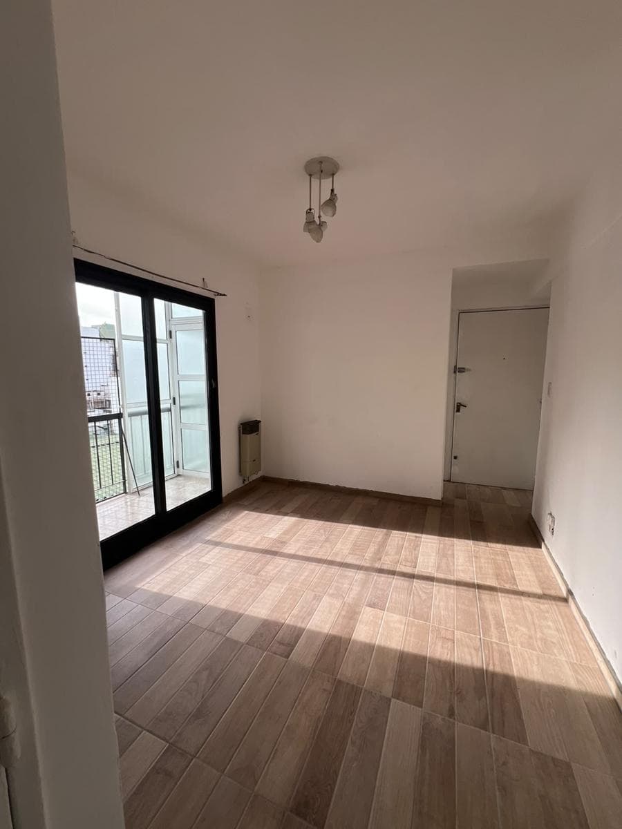 2 Spacious Rooms with a Continuous Balcony