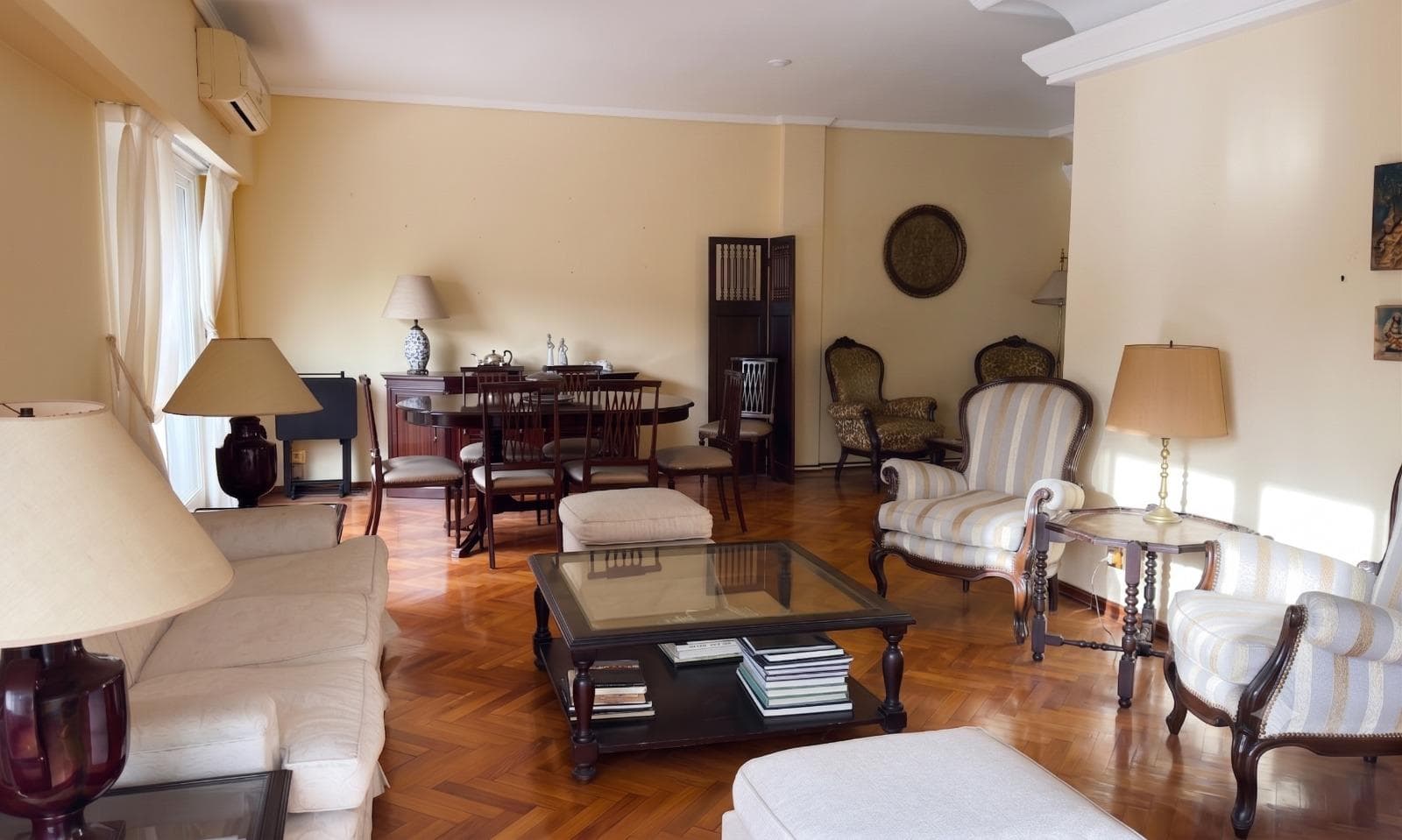 Apartment for sale in Belgrano R: 4 bedrooms plus a utility room and garage