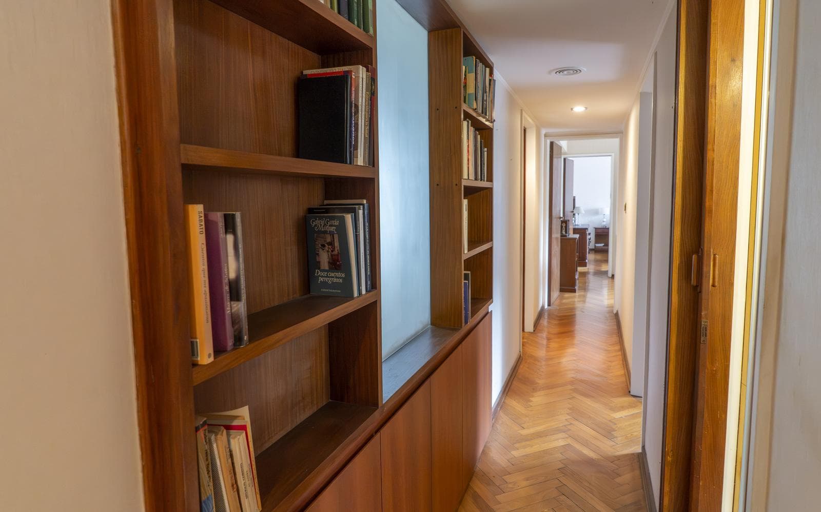 Apartment for sale in Belgrano R: 4 bedrooms plus a utility room and garage