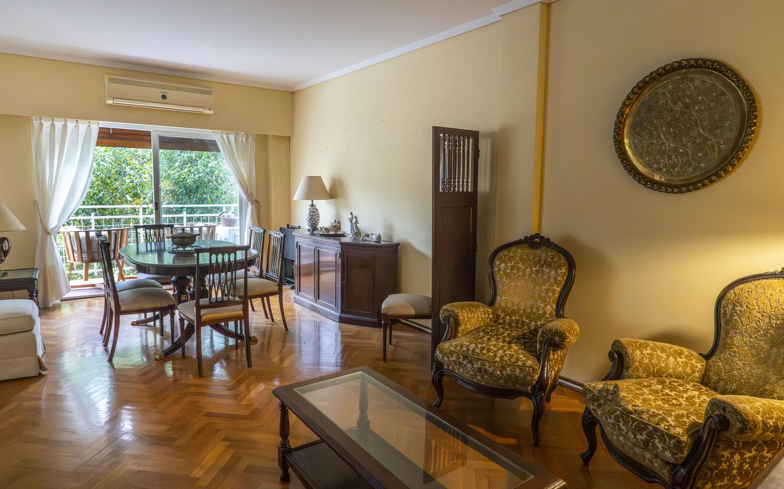 Apartment for sale in Belgrano R: 4 bedrooms plus a utility room and garage