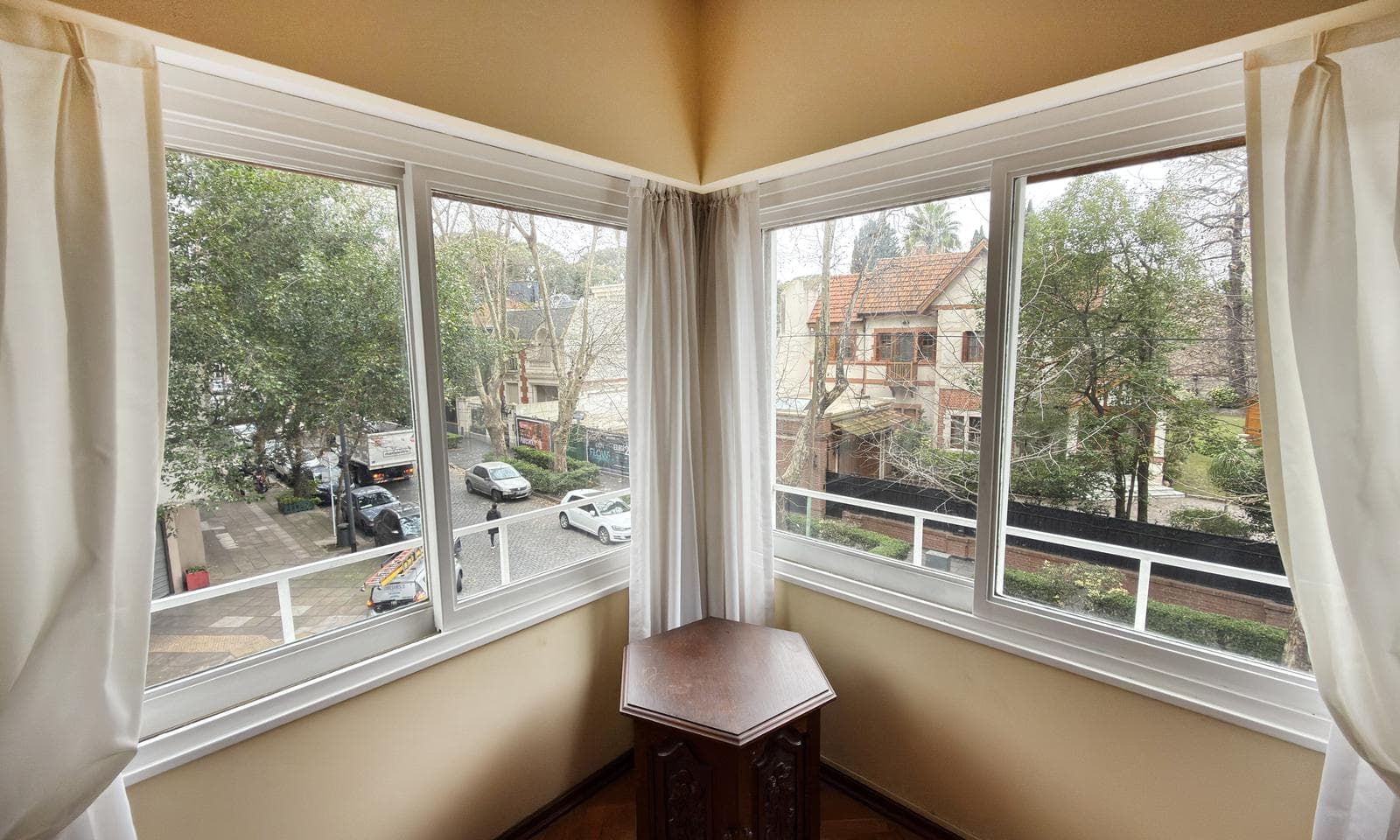 Apartment for sale in Belgrano R: 4 bedrooms plus a utility room and garage