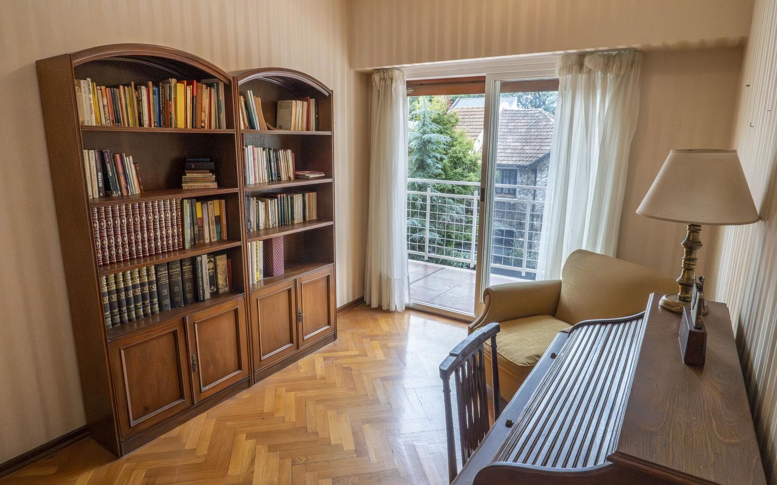 Apartment for sale in Belgrano R: 4 bedrooms plus a utility room and garage