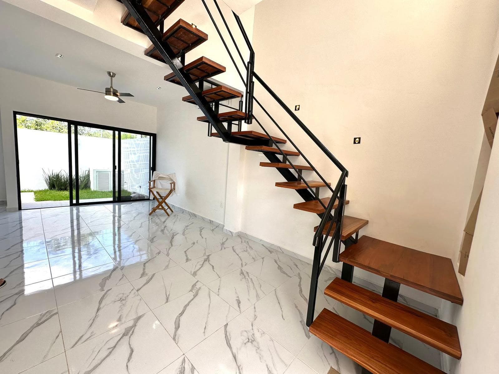 ARBOLADA RESIDENTIAL House