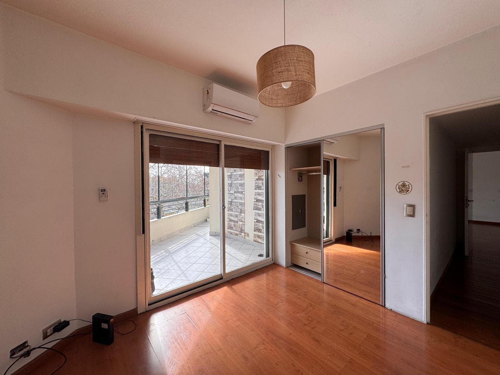 4-room apartment for rent in Nuñez, at the corner of Libertador and Guayra; 2 parking spaces; amenities; guest quarters