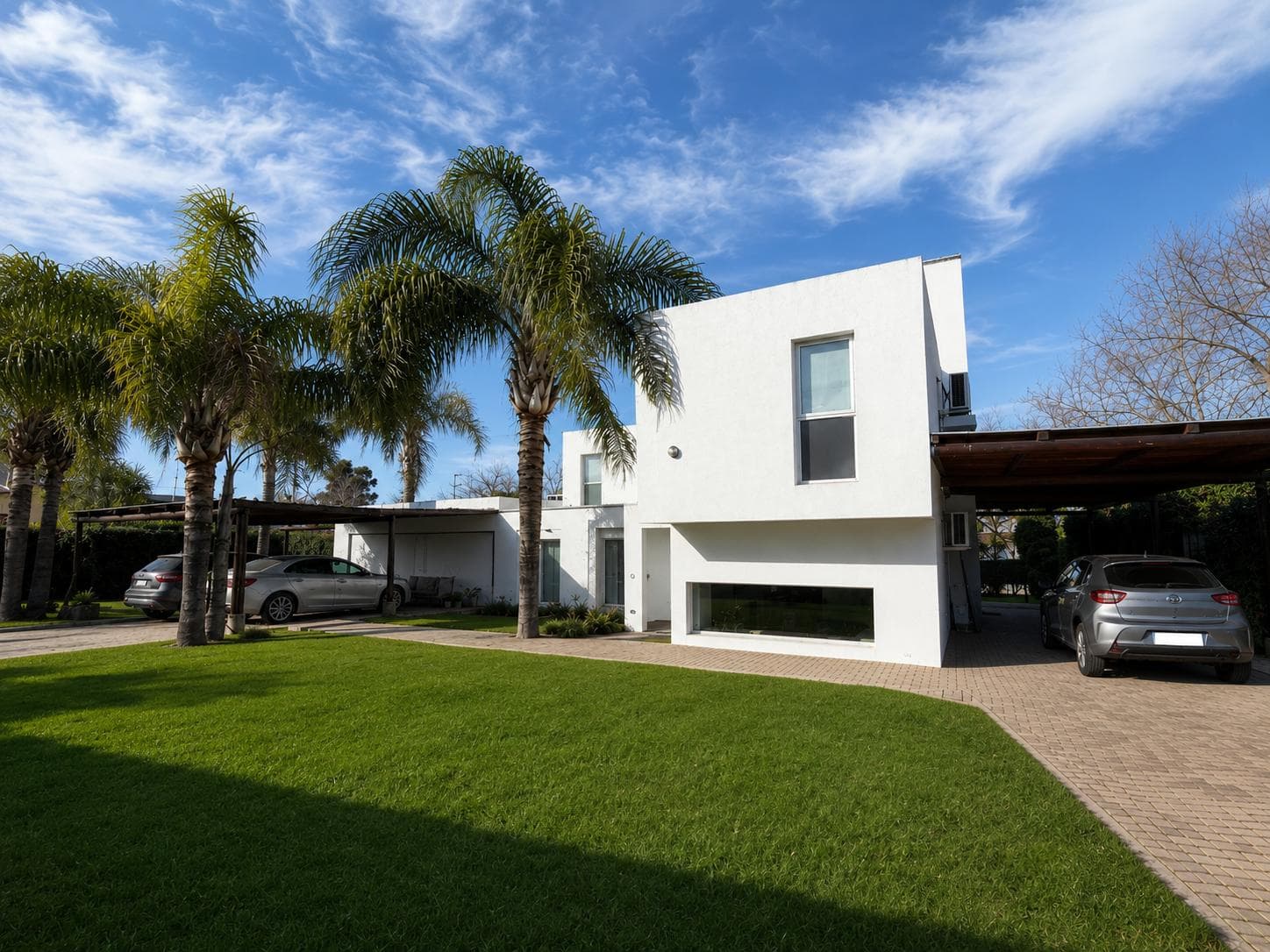House for Sale: 3 Bedrooms, 1 Maid's Room, Pool - 4 Hojas Mendiolaza Gated Community