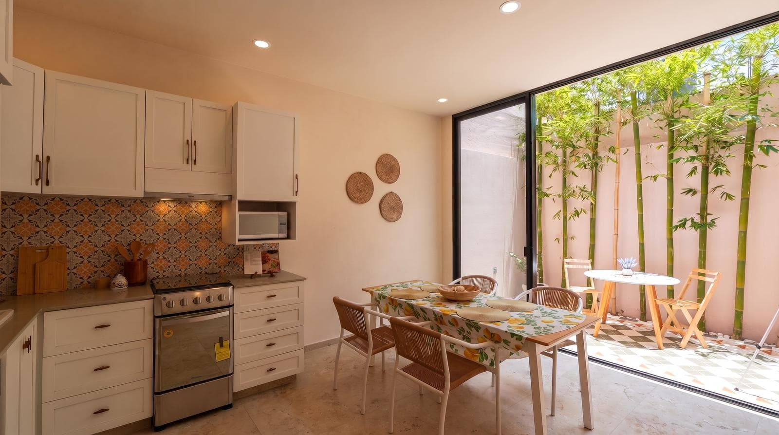 Casa Durazno: Contemporary Architecture and Serenity in La Lejona