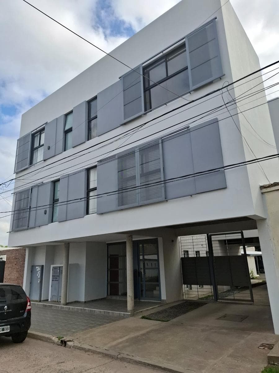 1-Bedroom Apartment for Rent at 700 México Street, Pergamino, Buenos Aires