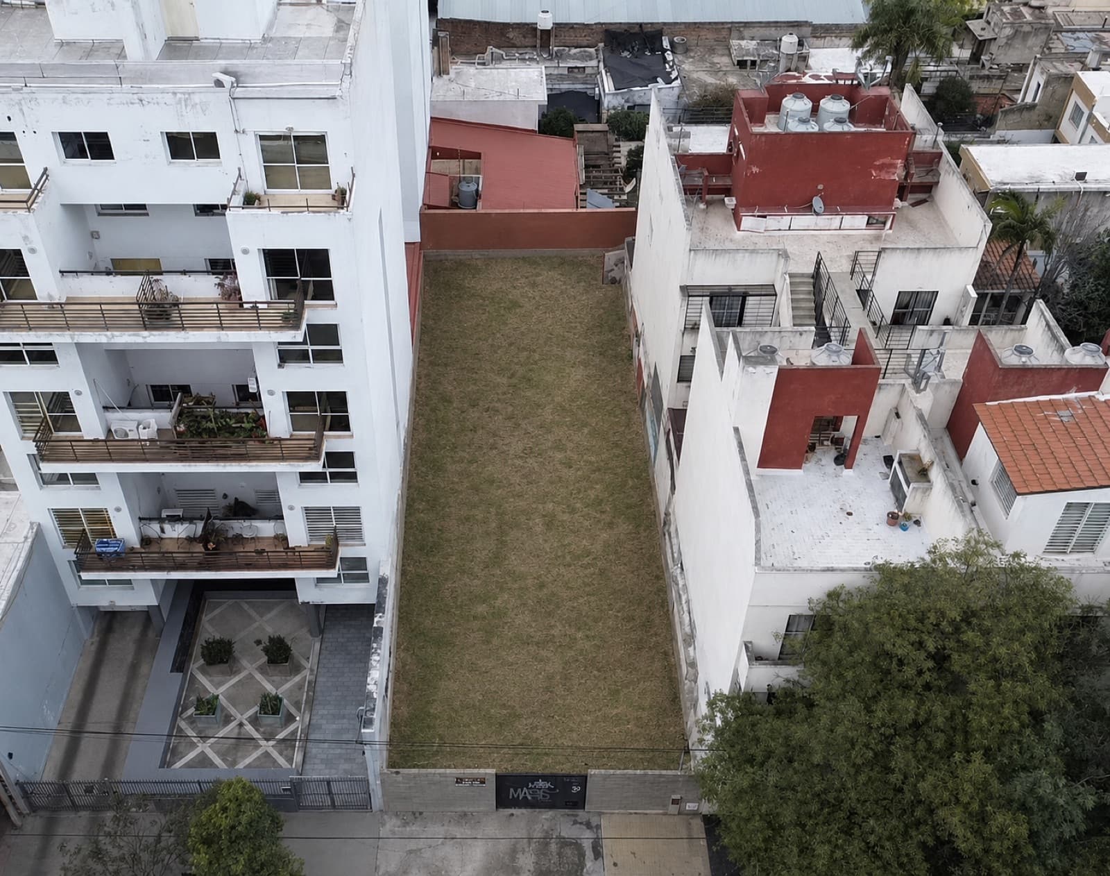 Lot in ALTA CORDOBA, 341 m² (1,023 m² buildable area), FOR SALE—Opportunity for developers