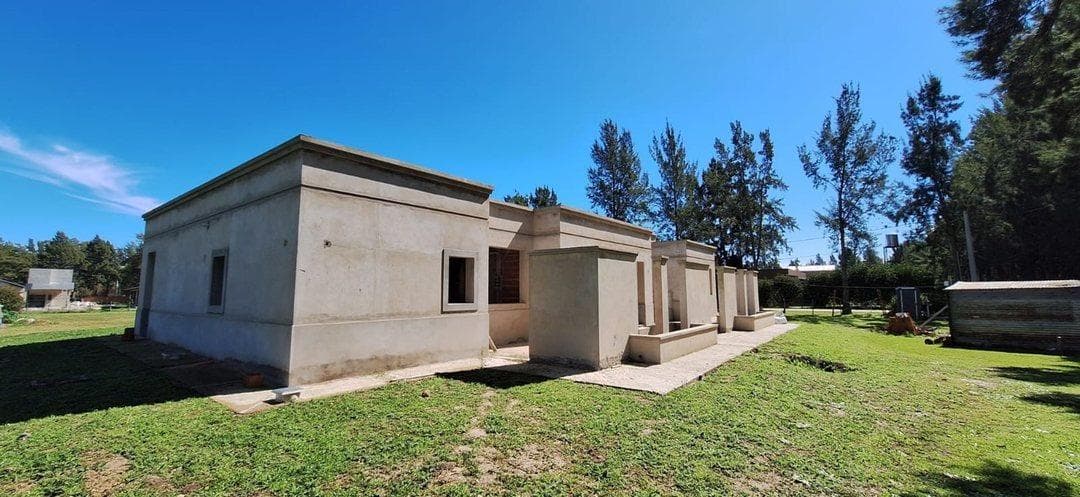 House in Coronel Brandsen