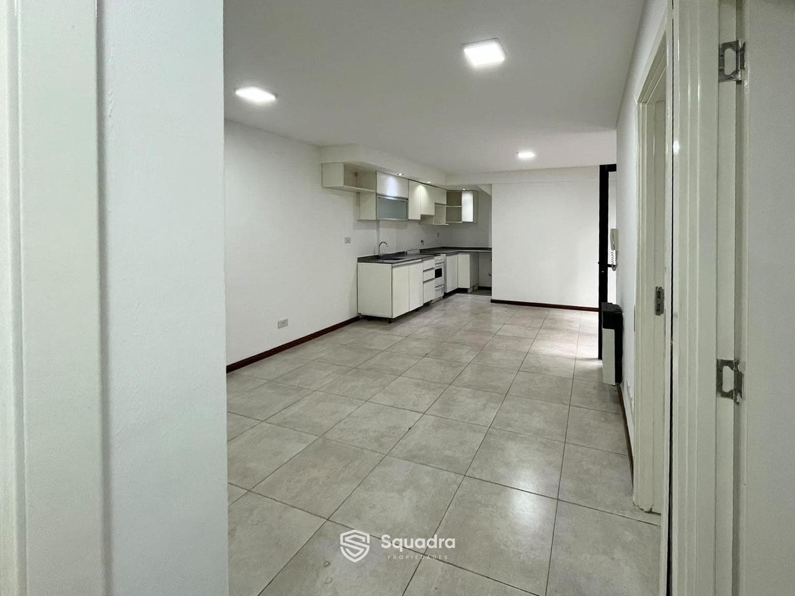 FOR SALE - Two-bedroom townhouse with a patio - Luis Agote neighborhood, Rosario.