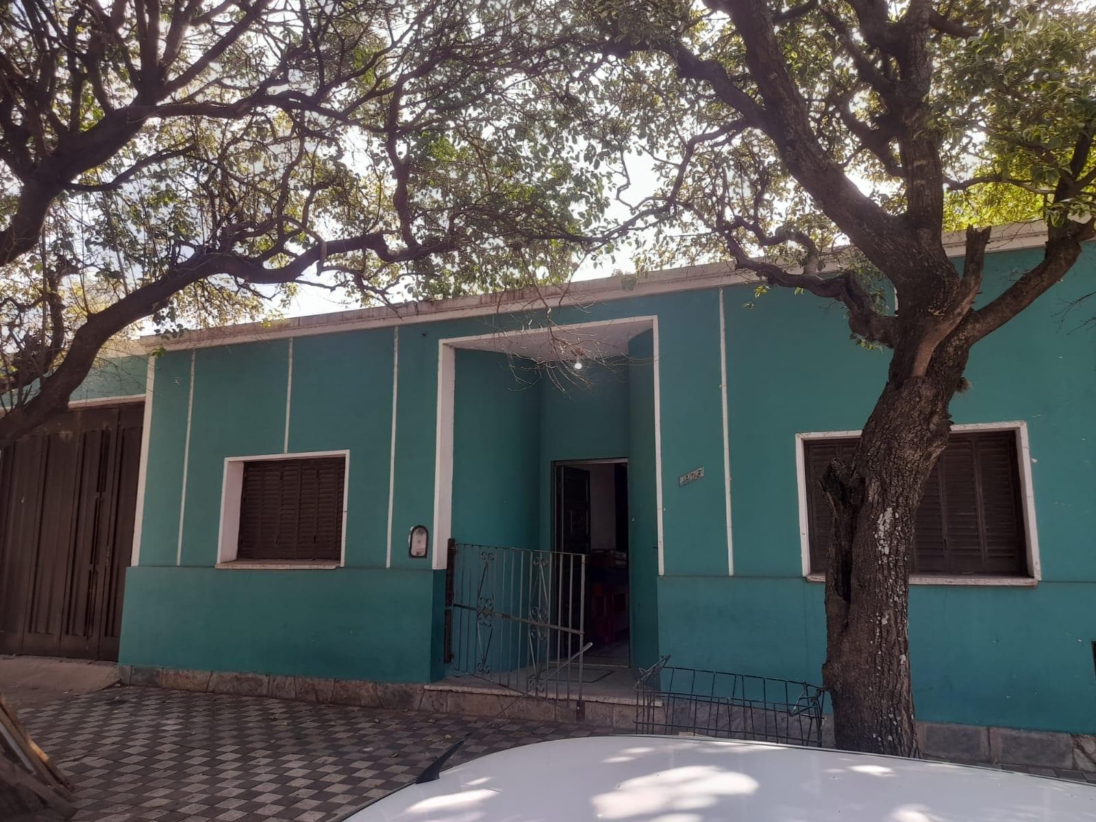 House in Villa Azalais