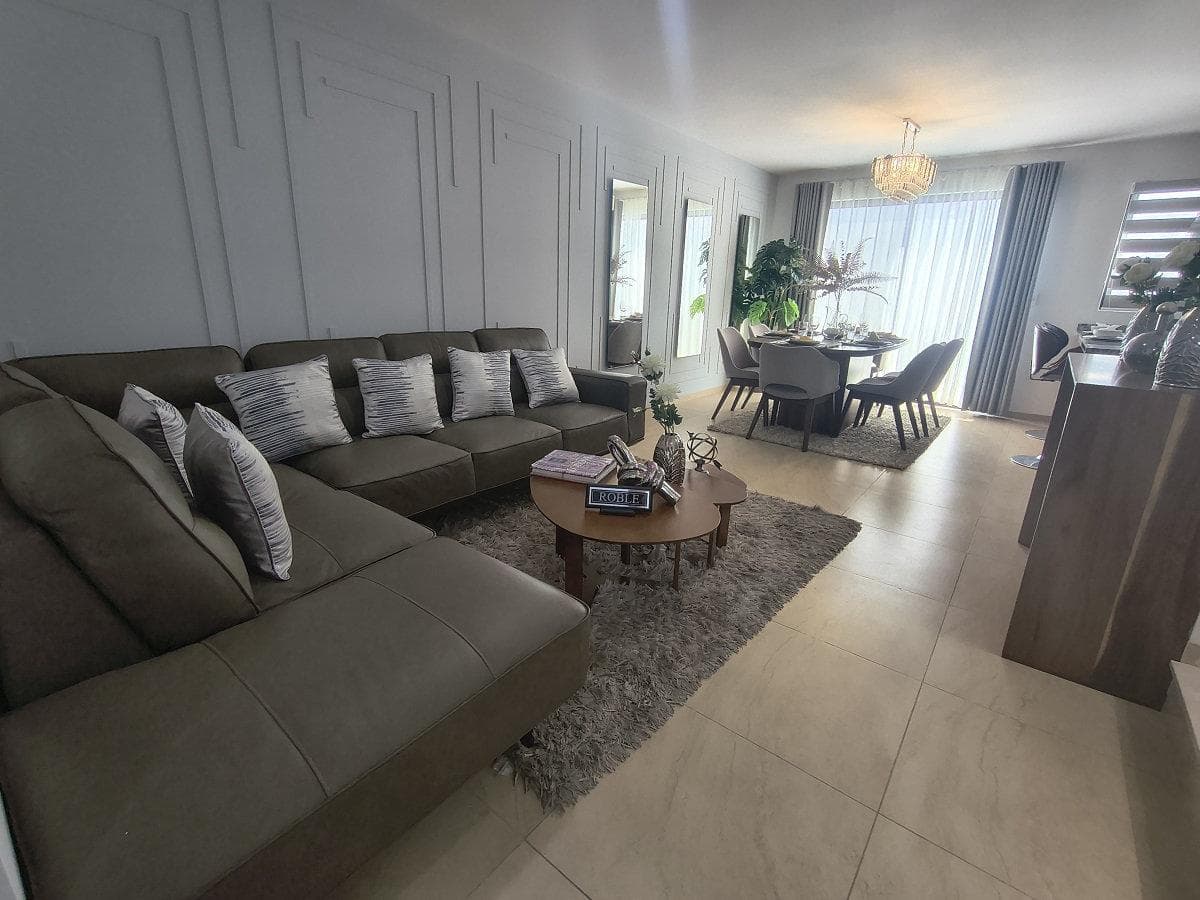House for Sale in San Isidro Juriquilla: Beautiful, Functional, Cozy, and Ready to Move In