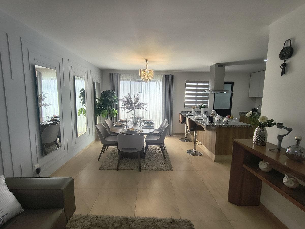 House for Sale in San Isidro Juriquilla: Beautiful, Functional, Cozy, and Ready to Move In