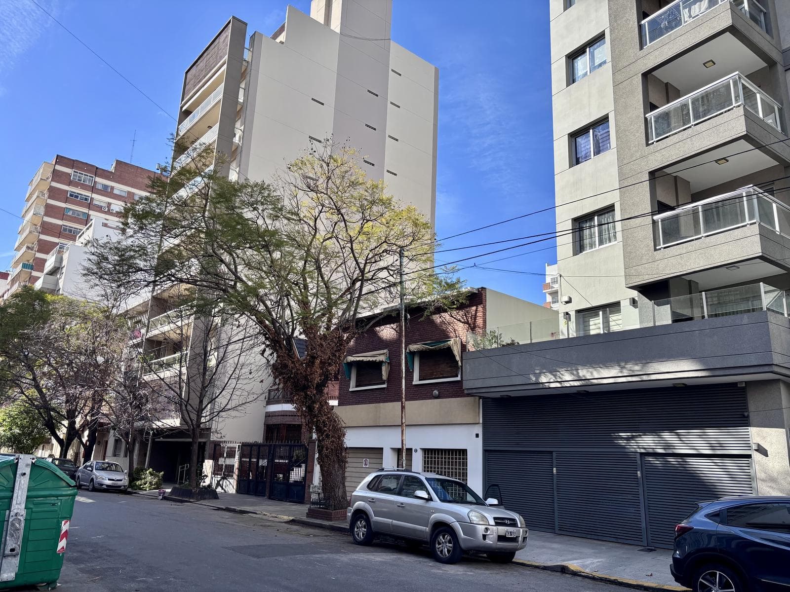 For Sale: Lot - Land in Villa del Parque