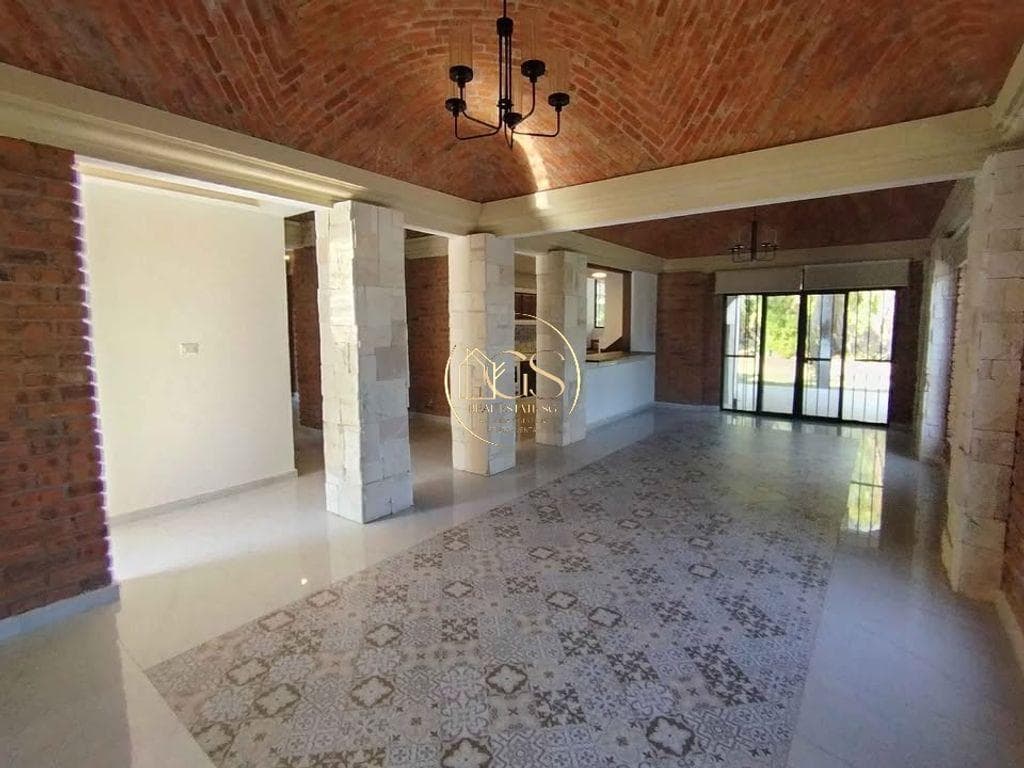 HOUSE FOR RENT IN QUINTA SANTA MARIA, CELAYA
