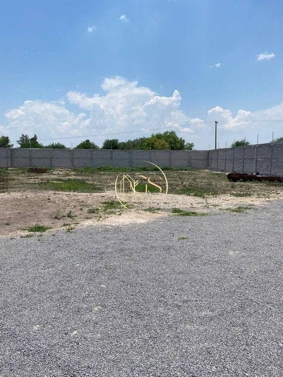 COUNTRY PROPERTY FOR SALE IN THE FIRST SUBDIVISION OF CRESPO CELAYA