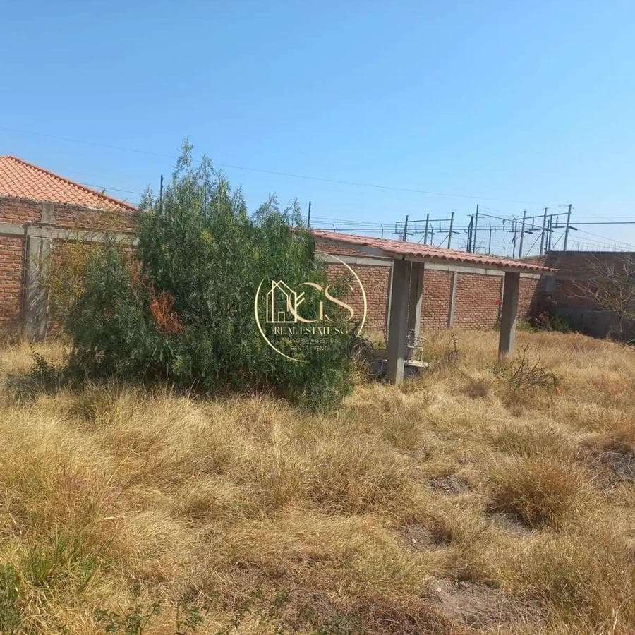 HOUSE FOR SALE IN PRADERAS DE LA HACIENDA, CELAYA