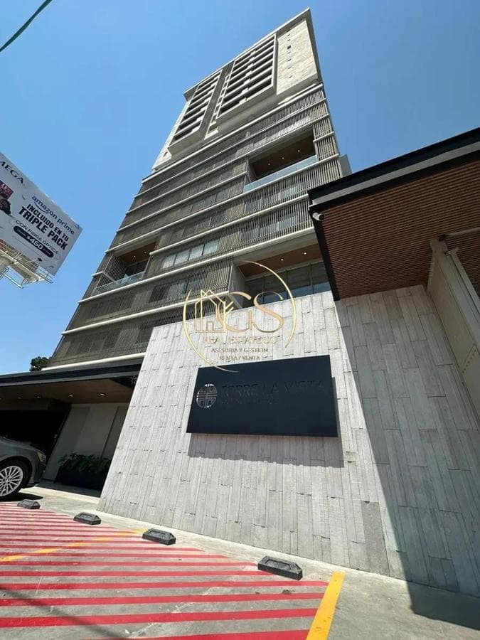 OFFICE FOR RENT IN TORRE VISTA CAMPESTRE, CELAYA