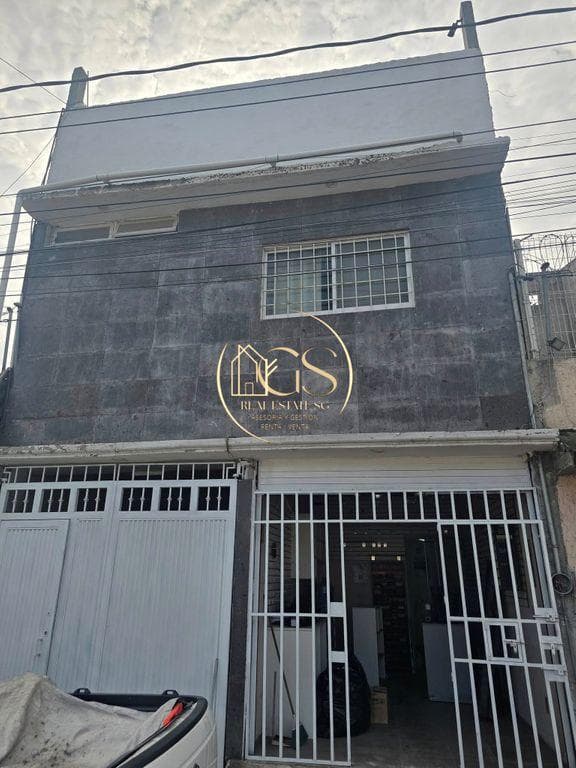 HOUSE FOR SALE IN VILLAS DEL ROMERAL, CELAYA