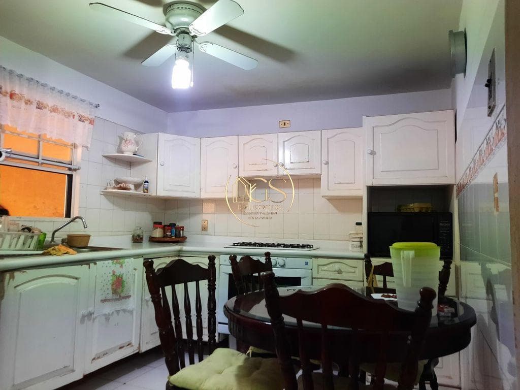 HOUSE FOR SALE IN THE CELAYA RESIDENTIAL VALLEY