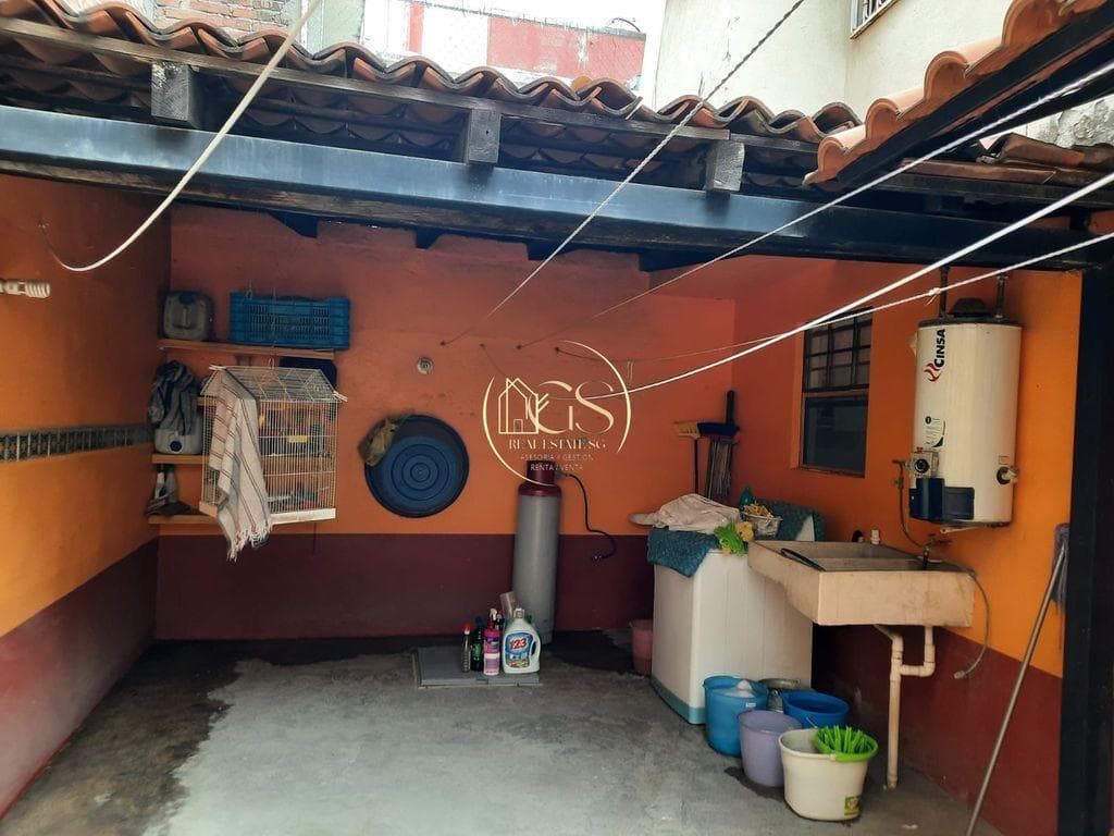 HOUSE FOR SALE IN THE CELAYA RESIDENTIAL VALLEY