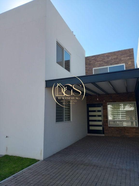 HOUSE FOR SALE IN ALBORADA RESIDENCIAL CELAYA