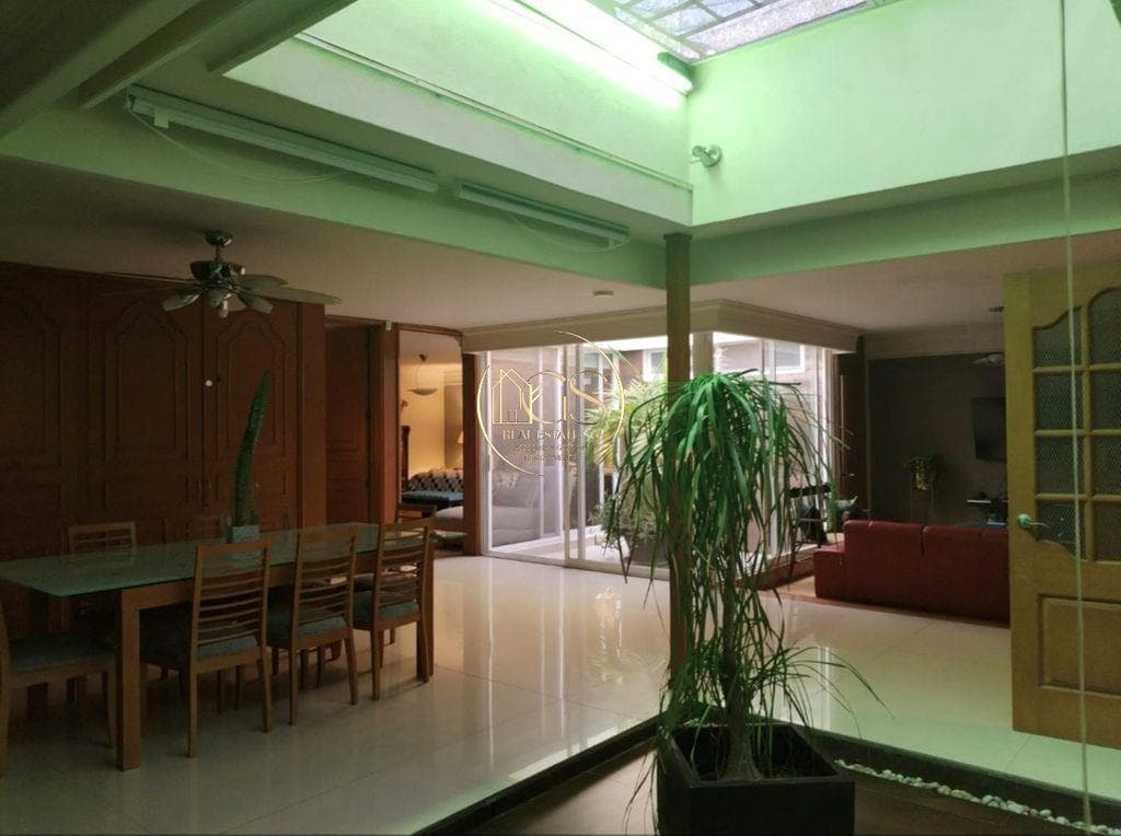 HOUSE FOR SALE IN ALAMEDA CELAYA