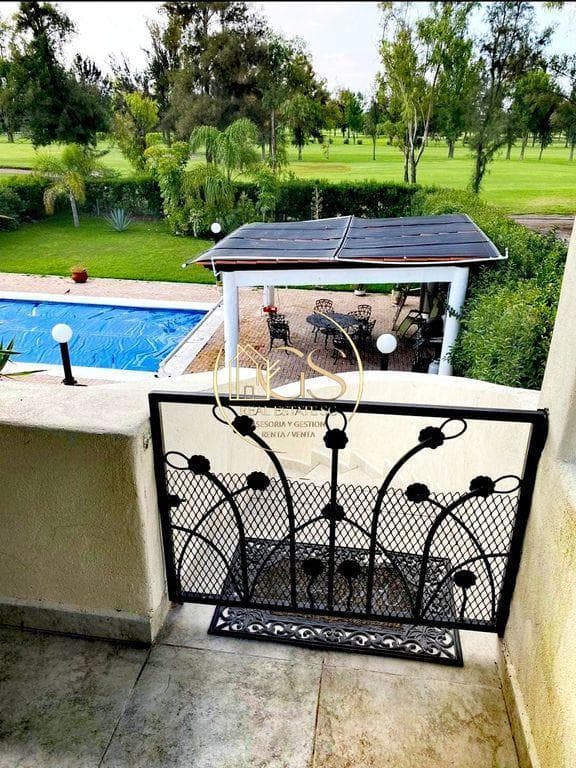 HOUSE FOR SALE IN ALAMO COUNTRY CLUB, CELAYA