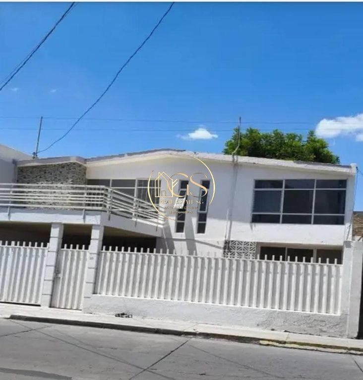 HOUSE FOR SALE IN ALAMEDA CELAYA