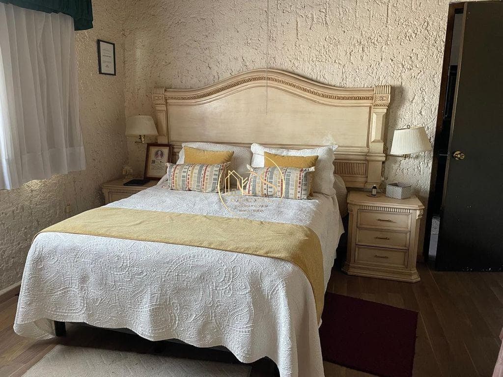 FURNISHED HOUSE FOR RENT IN ARBOLEDAS, CELAYA