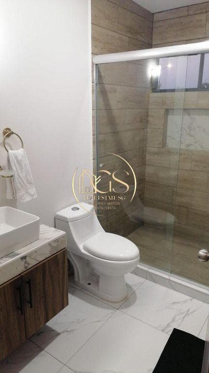 FURNISHED HOUSE FOR RENT IN QUINTAS CAMPO REAL, CELAYA