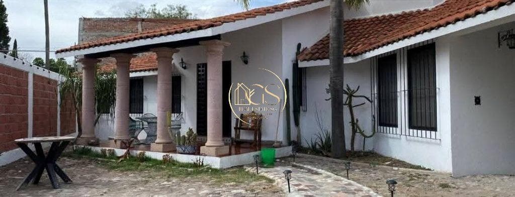 HOUSE FOR SALE IN PRADERAS DE LA HACIENDA, CELAYA