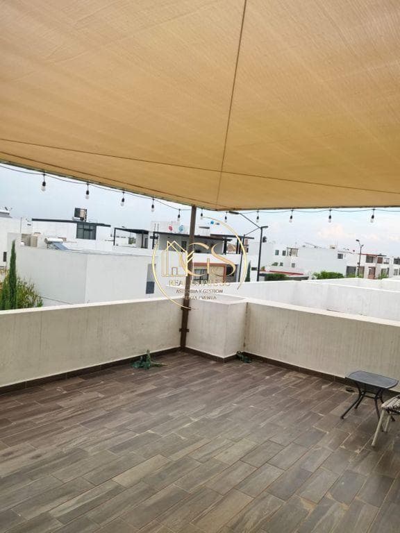 HOUSE FOR SALE IN ZANÁ, CELAYA RESIDENTIAL AREA