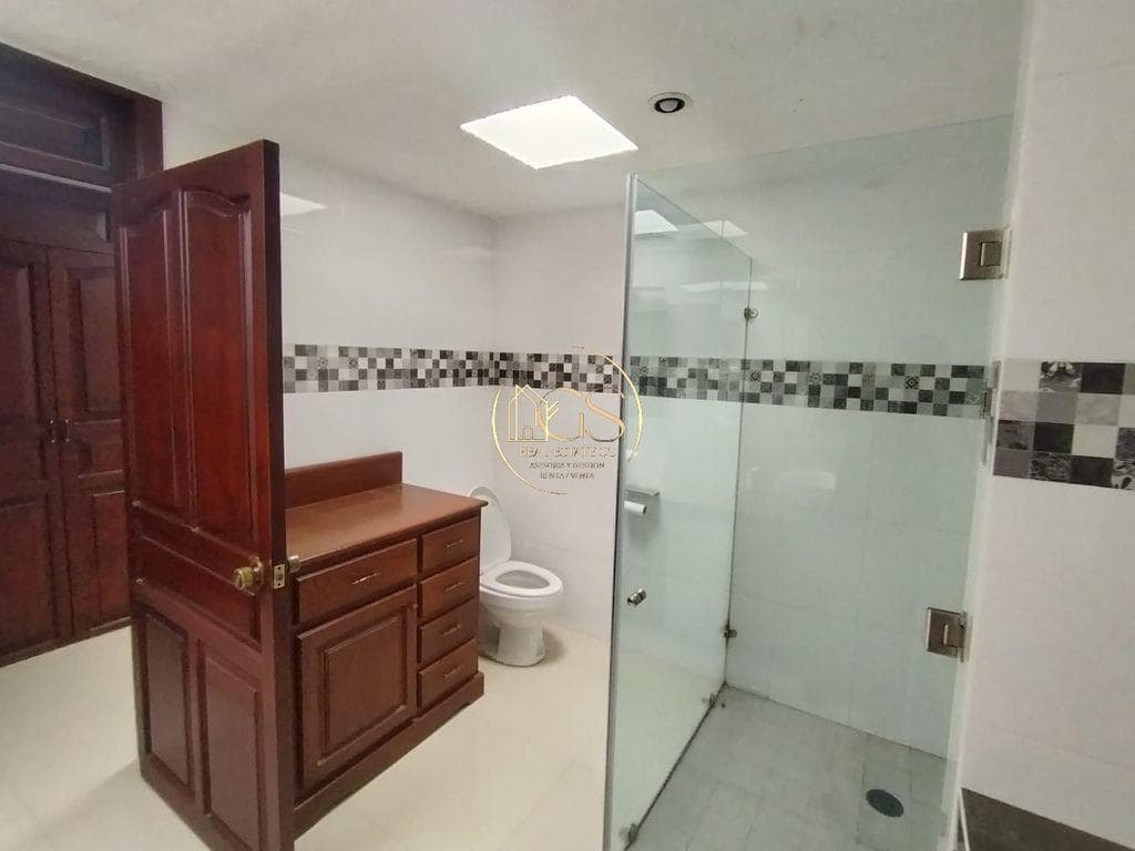 HOUSE FOR RENT IN PRADERAS DE LA HACIENDA, CELAYA
