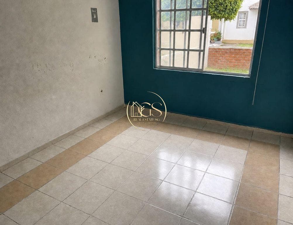 HOUSE FOR SALE IN THE GRAN CLASE RESIDENTIAL COMPLEX IN CELAYA