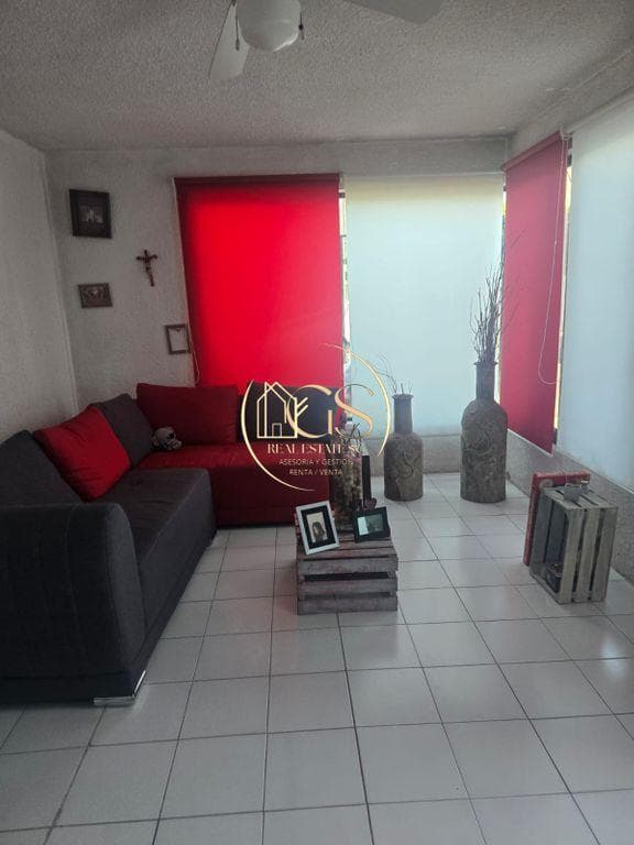 HOUSE FOR SALE IN JARDINES DEL SUR, CELAYA
