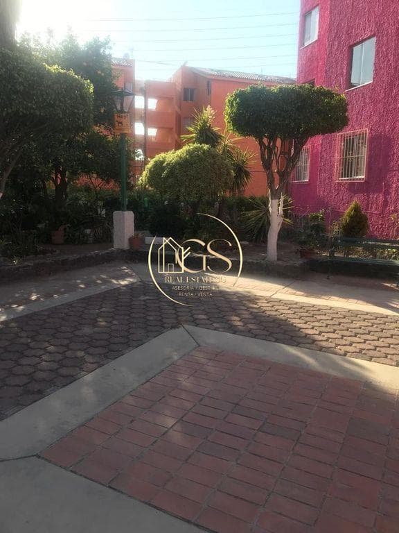 APARTMENT FOR SALE ON QUINTA BLVD, APRIL 2, CELAYA