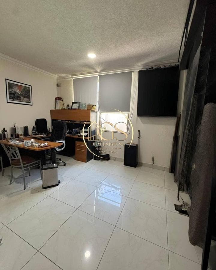 HOUSE FOR SALE IN ARBOLEDAS, 1ST SECTION, CELAYA
